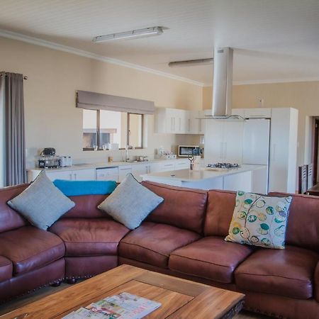 Отель Melk Houte Bosch Guest Farm Свеллендам Экстерьер фото